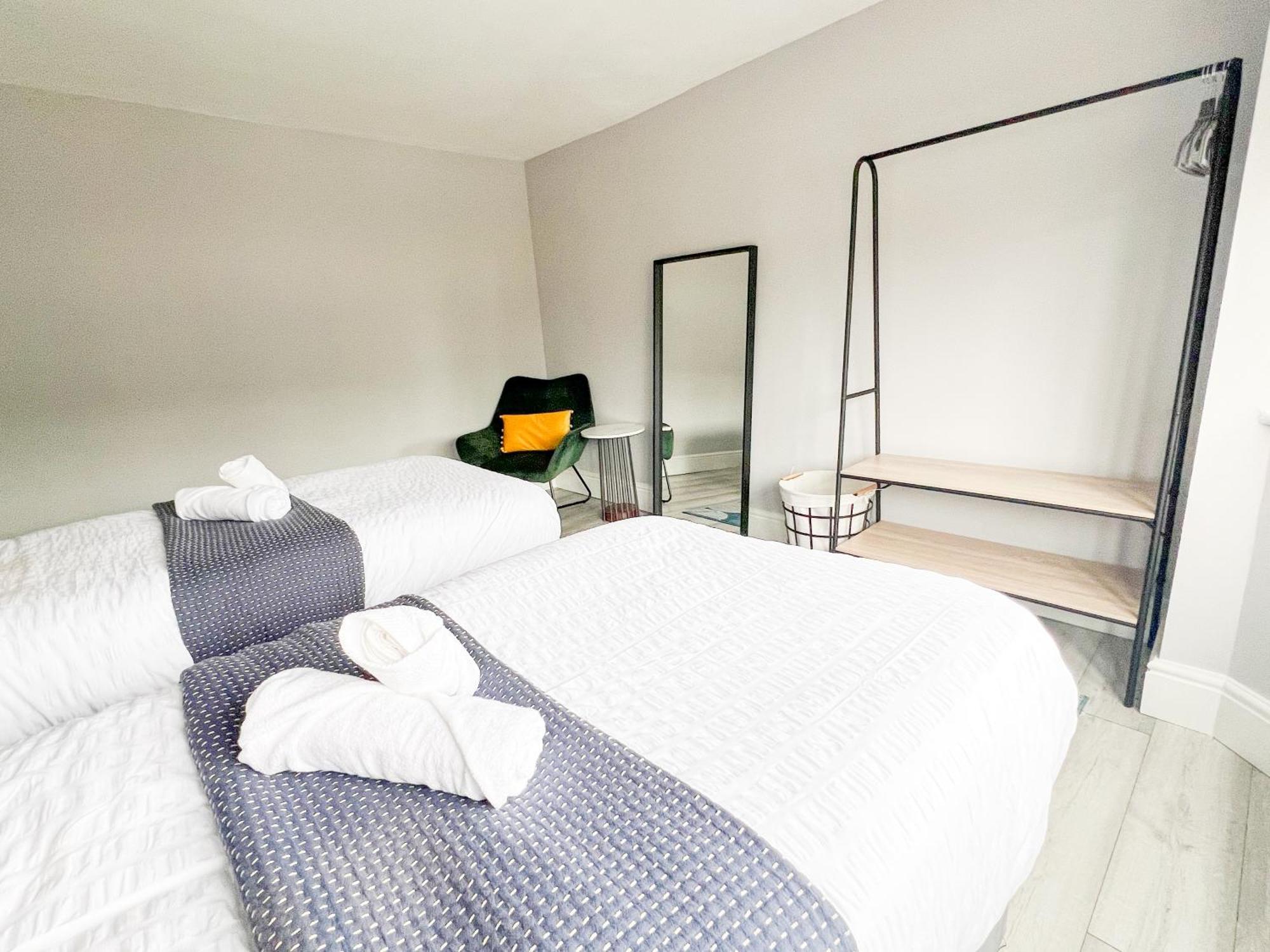 Beautiful Newly Renovated House In Rainham Essex Villa Exteriör bild